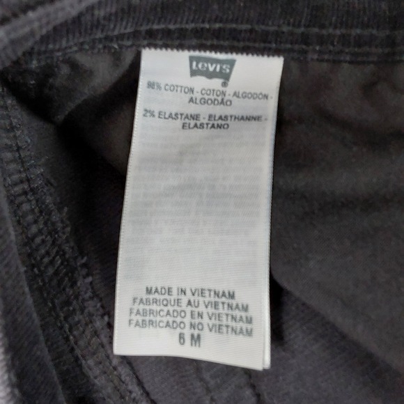 Levi's 515 Women's Black Corduroy Boot Cut Pants Size 6M Back Pocket Flaps - Picture 12 of 12